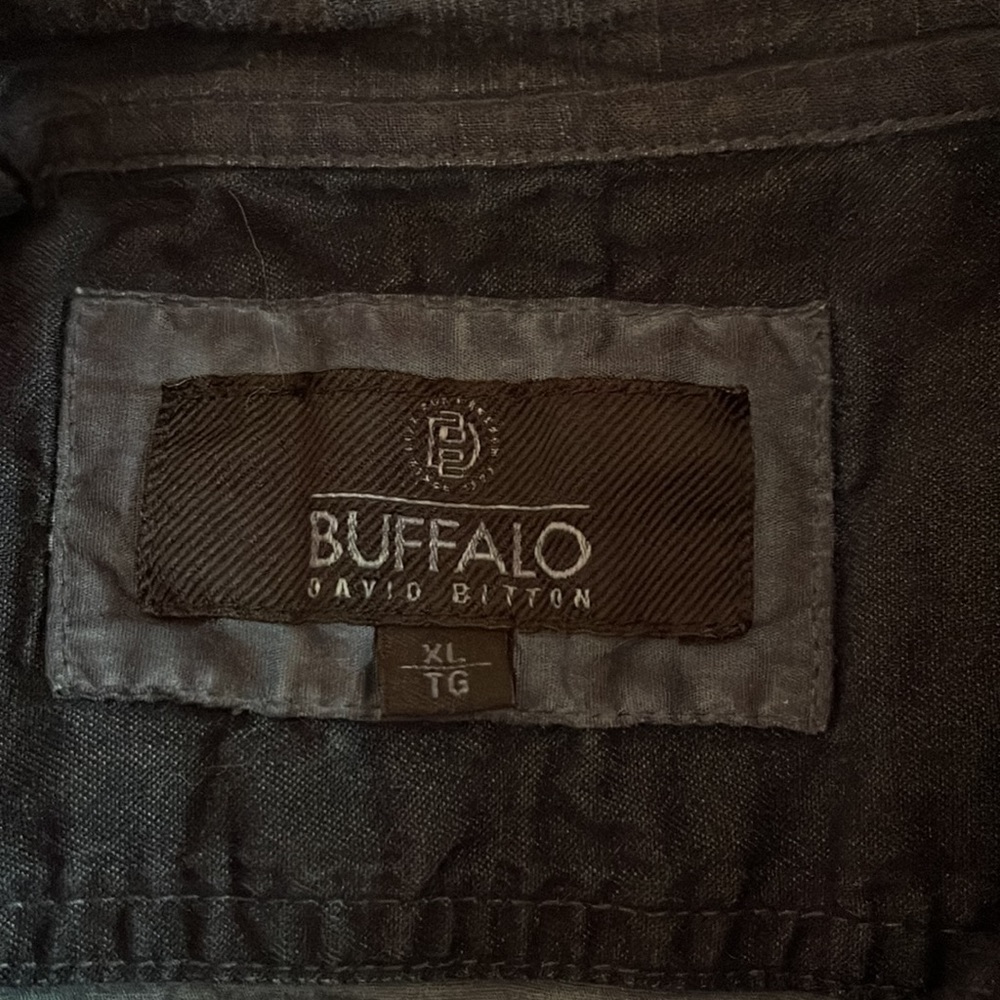 Buffalo David Bitton Short Sleeve Button Up - Picture 2 of 2